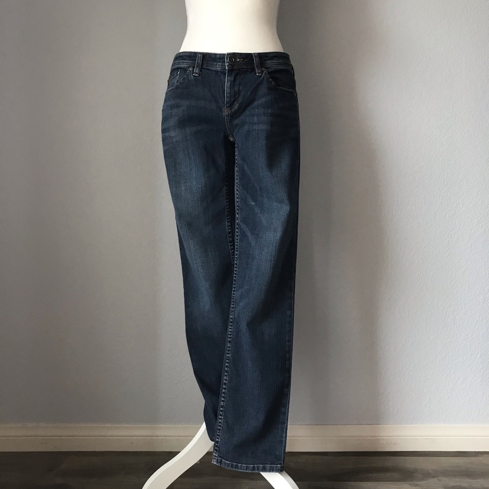 Tommy Bahama Boyfriend Jeans
